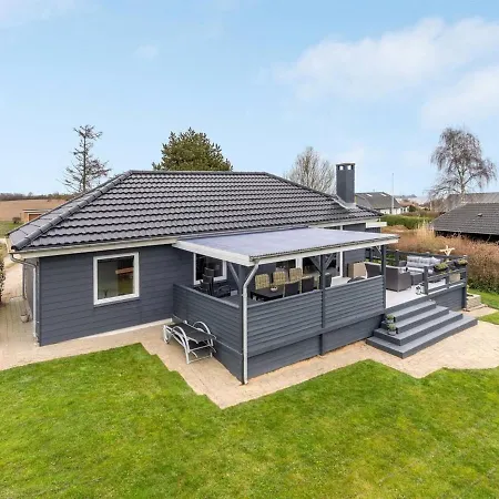 Aloisia - 300m From The Sea In Se Jutland By Interhome * Broager