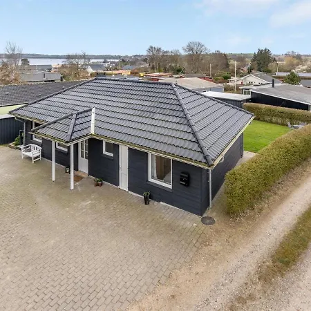 Holiday home Aloisia - 300m From The Sea In Se Jutland By Interhome *