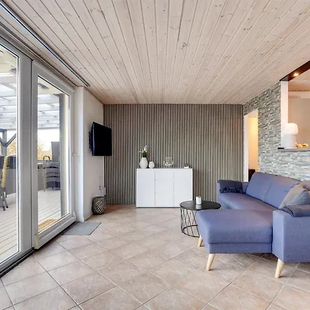 Semesterbostad Aloisia - 300m From The Sea By Interhome *